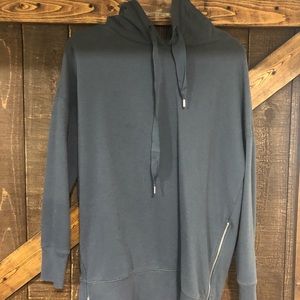Women’s oversized hoodie
